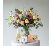 Flores a Domicilio - Pack Cumple: Ramo Nilo con Vino, Chocolate y Dedicatoria - COLVIN